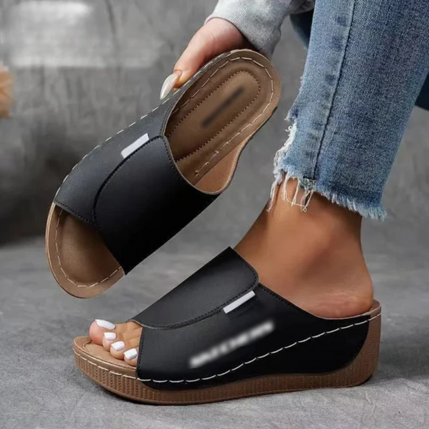 UltraSoft Lift Sandals