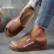 UltraSoft Lift Sandals